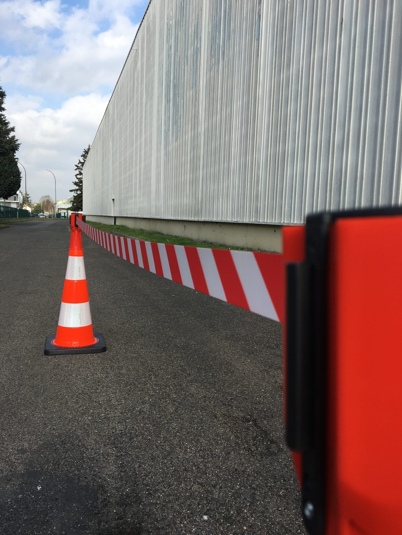 Dérouleur pour cône